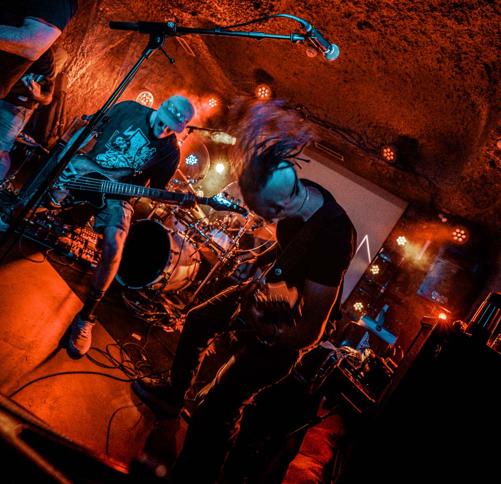 NevBorn live show