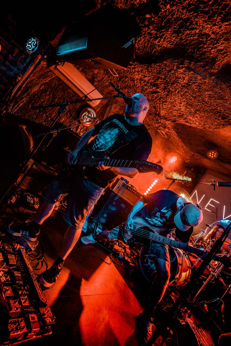 NevBorn Progressive metal guitar player and singer Matthieu Hinderer